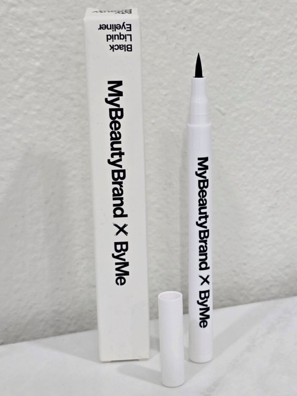 MyBeautyBrand ✦ Black Liquid Eyeliner ✦ Felt‑Tip Precision Pen Smudge‑Proof NWT - Picture 2 of 6